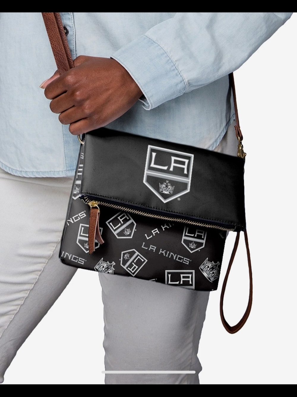 FOCO LA Kings Black Women’s Fold-Over Clutch with Wristlet